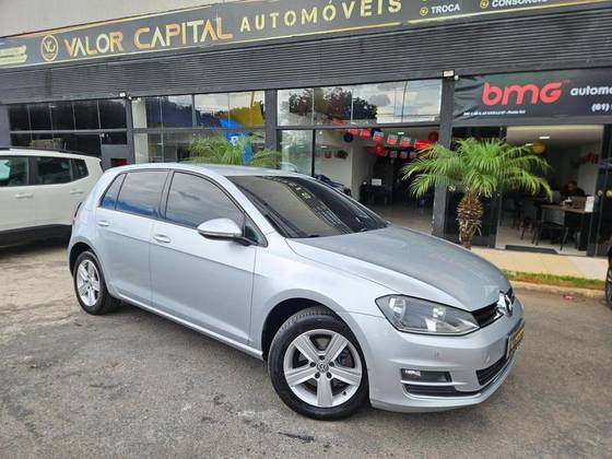 VOLKSWAGEN GOLF 1.4 TSI HIGHLINE 16V GASOLINA 4P AUTOMÁTICO VOLKSWAGEN GOLF 1.4 TSI HIGHLINE 16V GASOLINA 4P AUTOMÁTICO